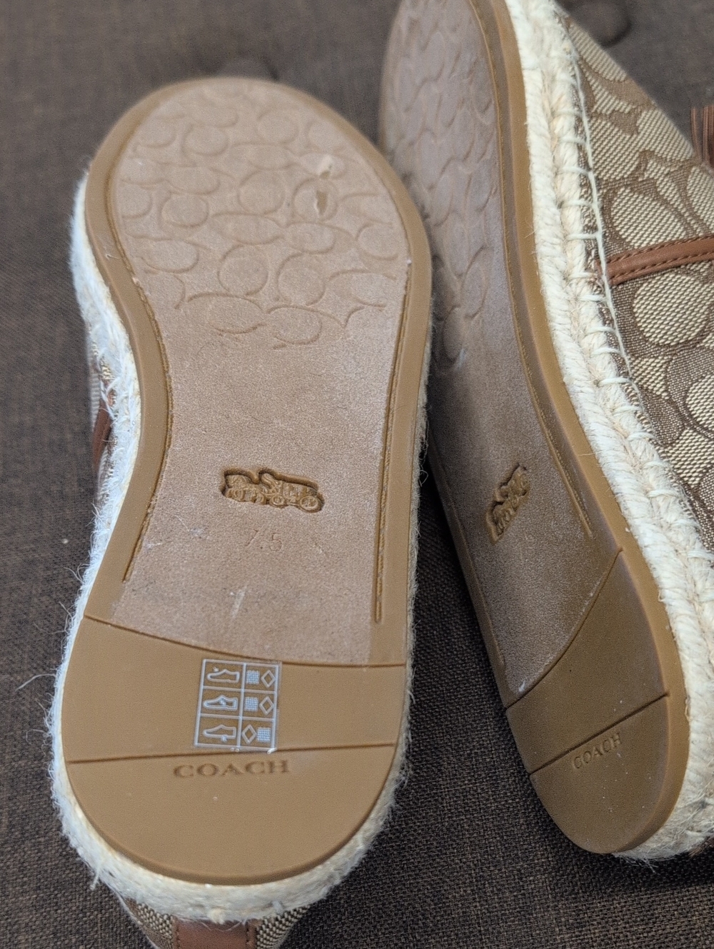 Like New No Box Coach Carson Espadrilles Women's Logo Slip On Shoes 7.5 - Picture 8 of 12